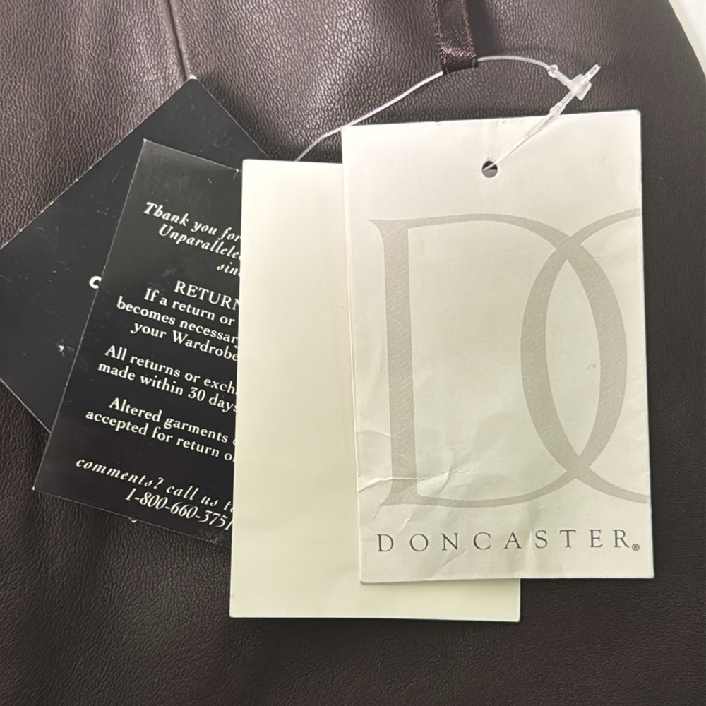 Doncaster Brown Leather Pants Size 8 - Picture 9 of 11
